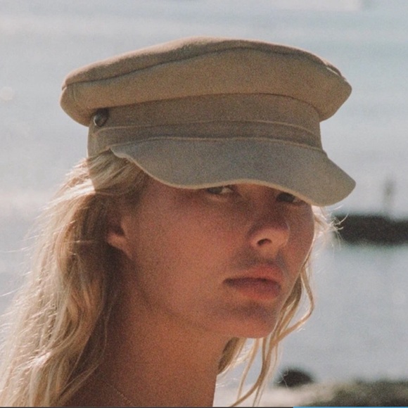 NEW Lack of Color “Lola” Taupe Suede Newsboy hat - Picture 5 of 10